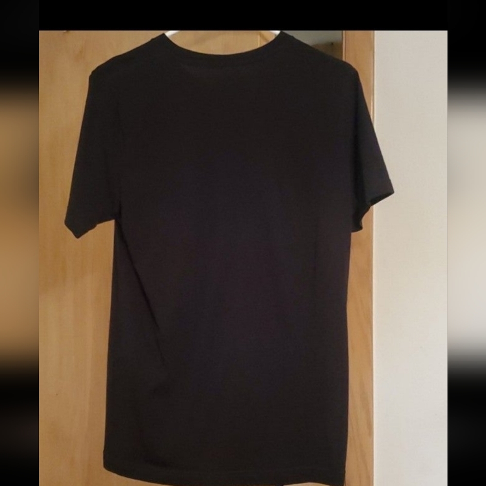 Graphic Tee - Picture 2 of 4